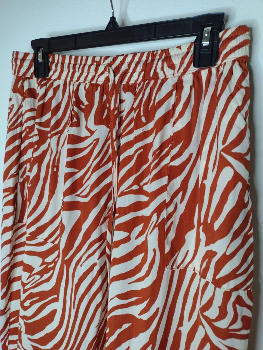 NWT Joie Women's Rust/Cream/Wide Leg Pants Size Medium - Picture 4 of 10